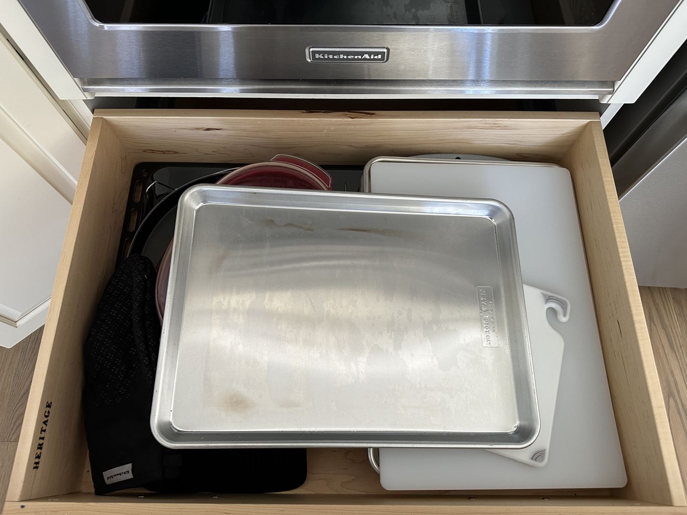 Baking sheets drawer under the microwave